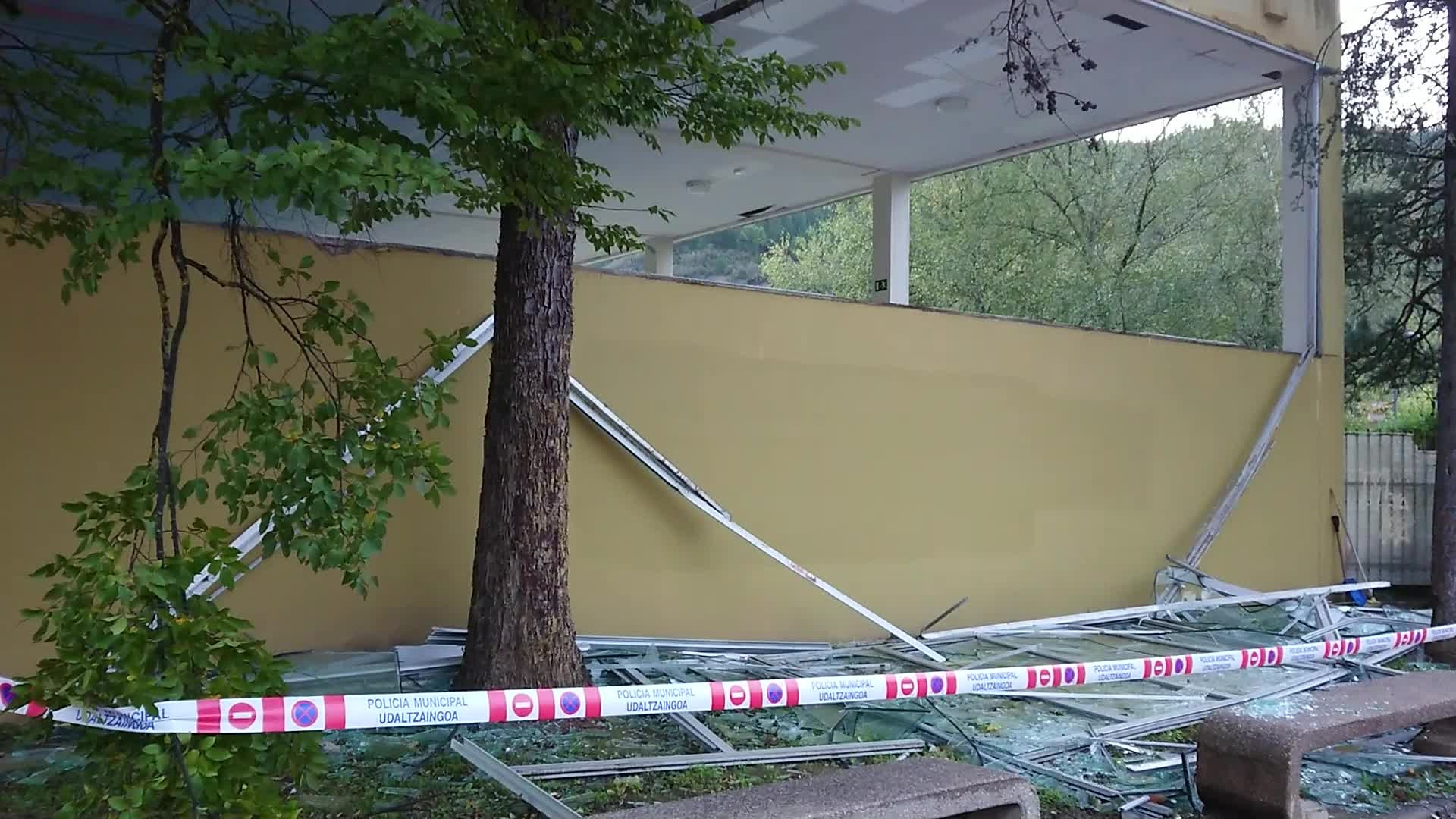 Hilaren 28an hasiko dira Musakolako igerilekuko beiratea jartzen