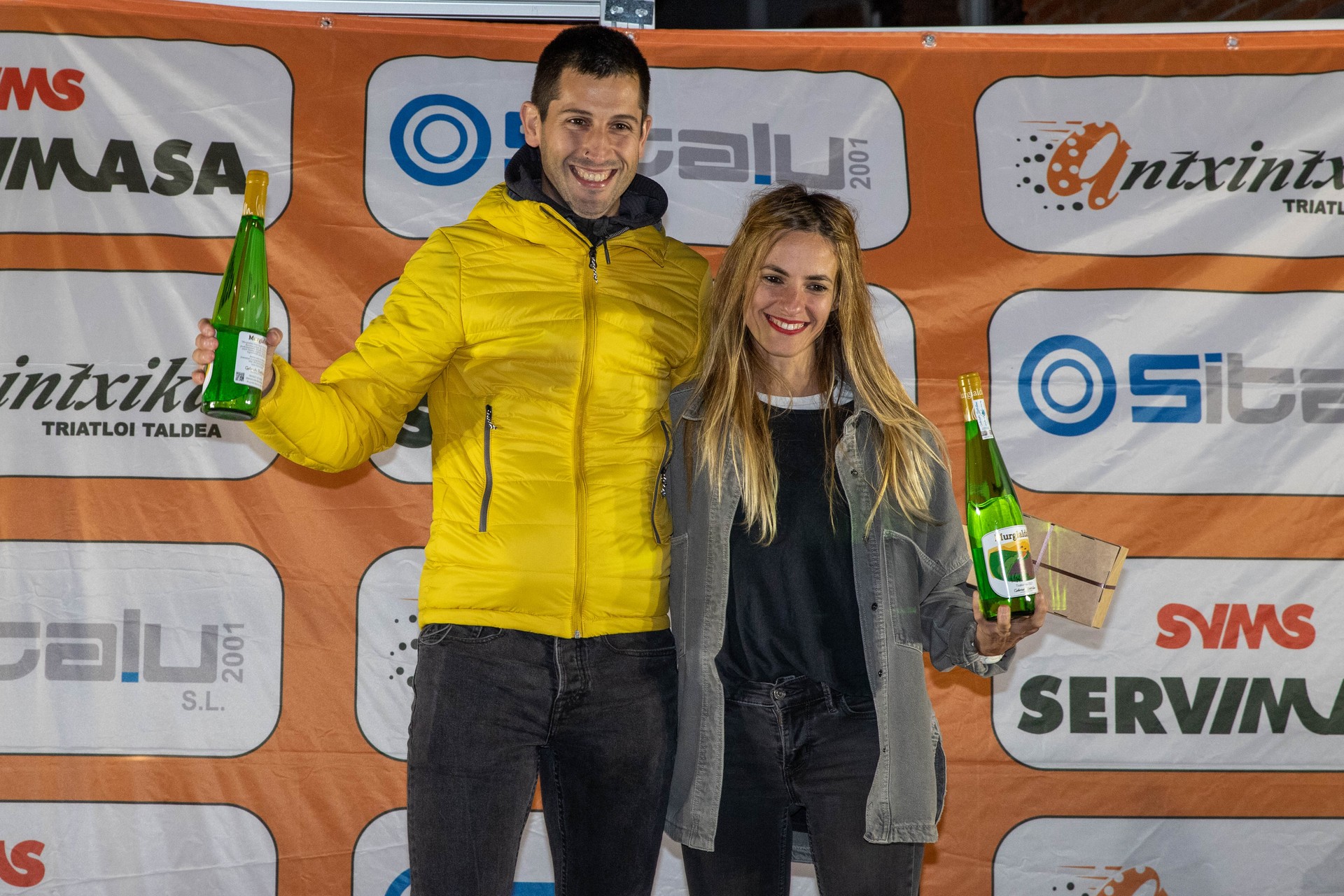 Ainara Urrutia eta David Garcia azkarrenak Antxintxika Krosean
