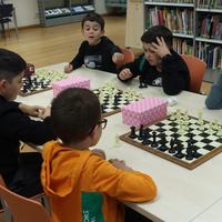 Bibliotekako xake goizak