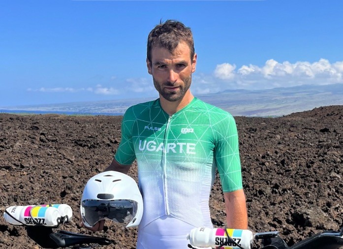 Hamahirugarren postu "sinestezina" lortu du Mikel Ugartek Hawaiin