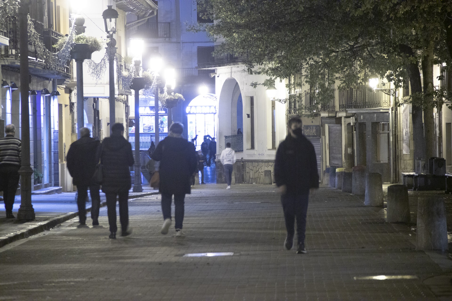 Positiboek goraka jarraitzen dute: Gipuzkoan 620 baieztatu dituzte azken orduetan
