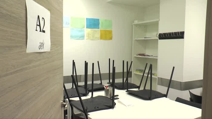 Arrasateko AEK-k eta Zuricheko Unibertsitateak hitzarmena sinatu dute euskara ikertzeko