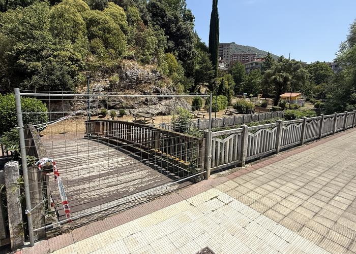 Santa Barbarako egurrezko zubia aldatu egin beharko dute, egiturazko arazoengatik