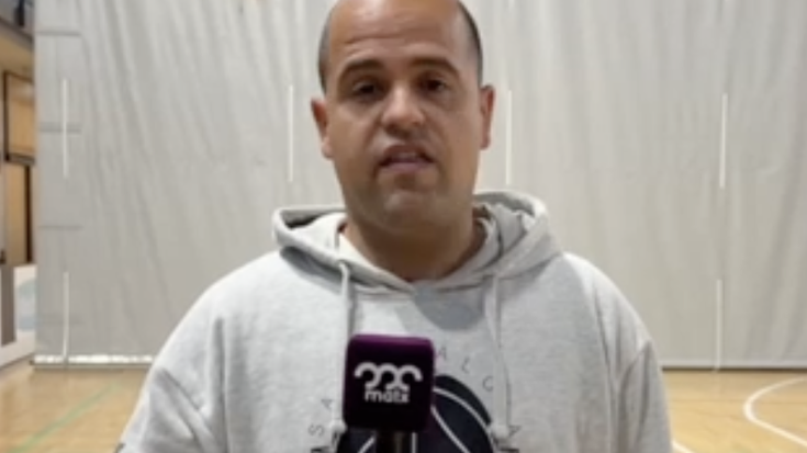 Nor da lansaio guztietara berandu iristen den taldekidea?