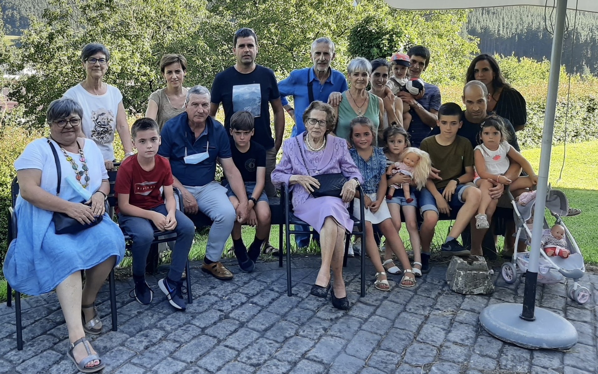 100 urte bete ditu Lauri Bolinaga aretxabaletarrak