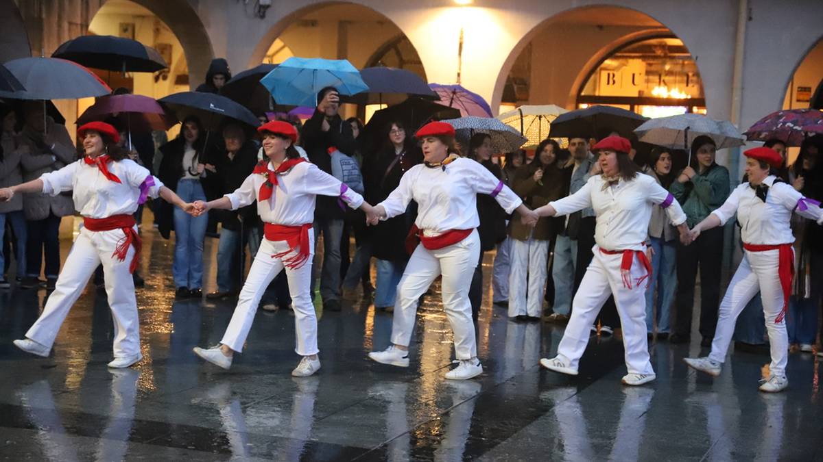 Eta gaur bai, lortu dute kintta izatea