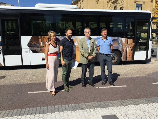 'San Sebastian Region' autobus turistikoa Oñatira iritsiko da