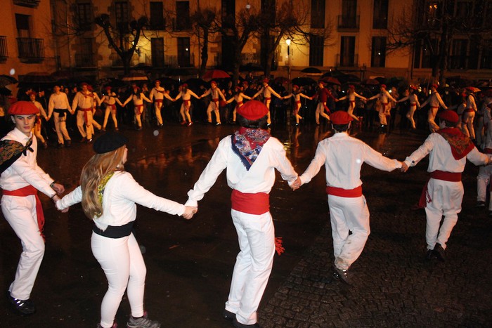 Euripean, baina bikain egin dituzte dantzak aurtengo kintoek - 8