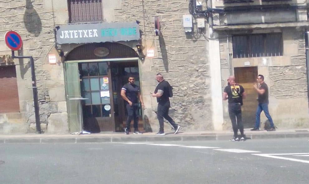 Desokupazio enpresa bat izan dela Bergaran salatu du Deba Bailarako Etxebizitza Sindikatuak