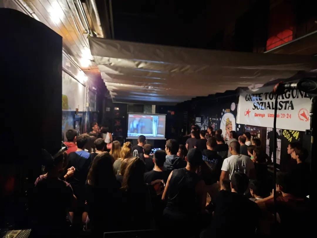 Durangon egingo den Gazte Topagune Sozialistaren nondik norakoak aurkeztu dituzte Bergaran