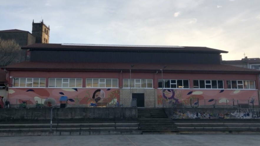 Kiroldegiari bigarren solairu bat egiteko aukera aztertzen ari da Elgetako Udal Gobernua