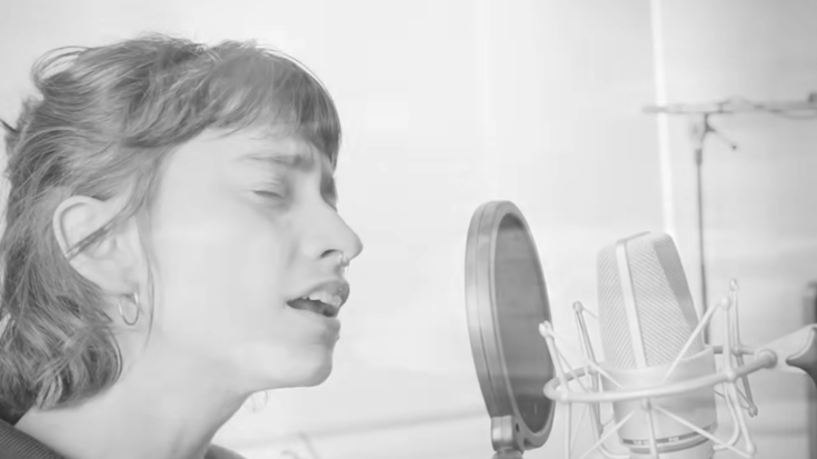 Ikusgai dago Idoia Asurmendik egin duen Martxoaren 3aren omenezko kantuaren bideoklipa