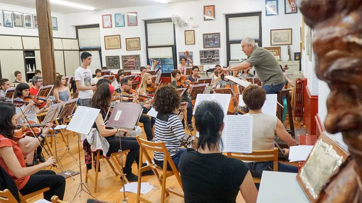 Bergarako Bandak eta Orkestrak Kilometroak 2016ren aldeko obra sinfonikoa estreinatuko dute domekan