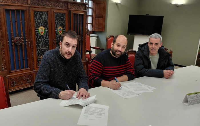 Bergarako Udalak eta FCC elkarteak 2026ko lankidetza hitzarmena sinatu dute