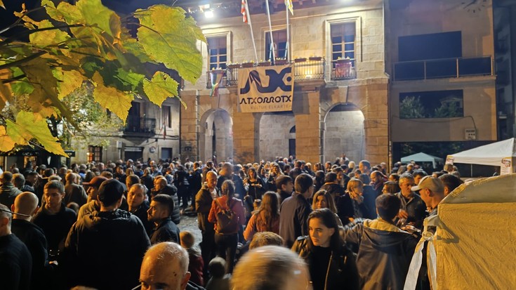 Ardo mota ugari aukeran, beste behin, kroketekin lagunduta