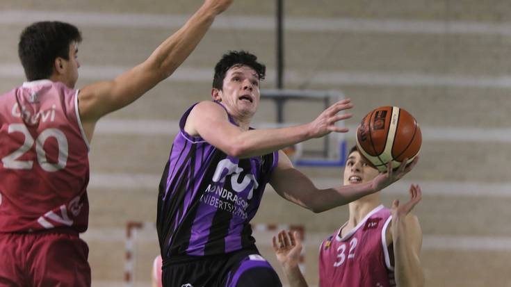 MUk ezin Universidad de Valladoliden kontra: 67-81