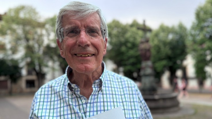 Jose Antonio Azpiazuren "dibulgatzaile eta ikertzaile lanari" aitortza egingo diote