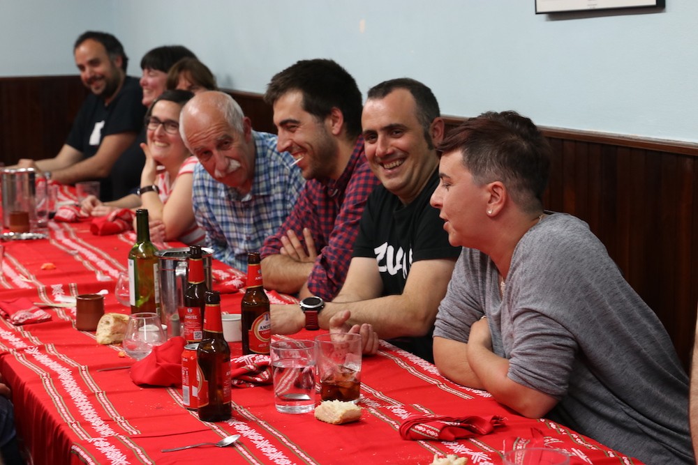 Bertso giro ederrean Sarriegi, Agirre eta aukerako publikoarekin