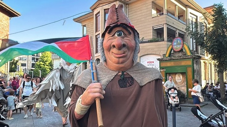 Atzeko kaleko jaixak 100 urte