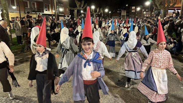 Sorgin-dantzan ateratako argazkiak