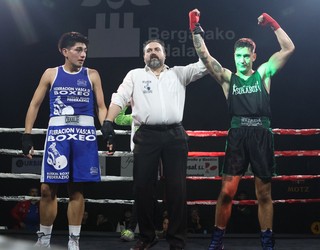 KOz irabazi du Andoni Kortabarriak, herritarren aurrean