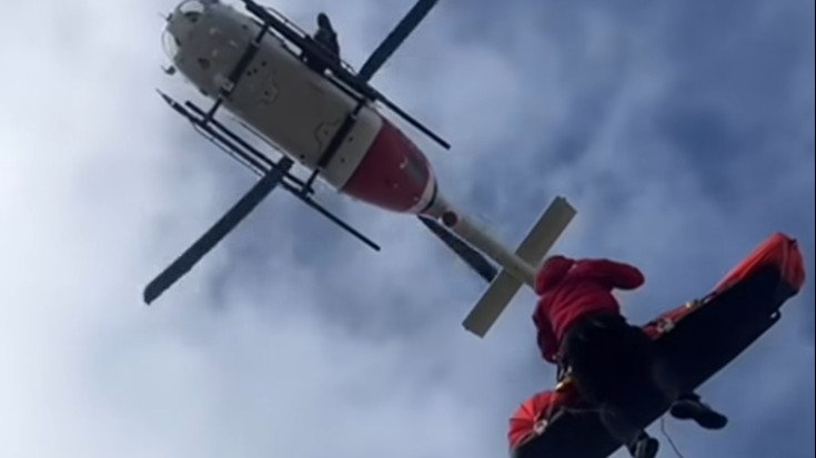 Istripua izandako mendizale bat erreskatatu dute Udalatxen