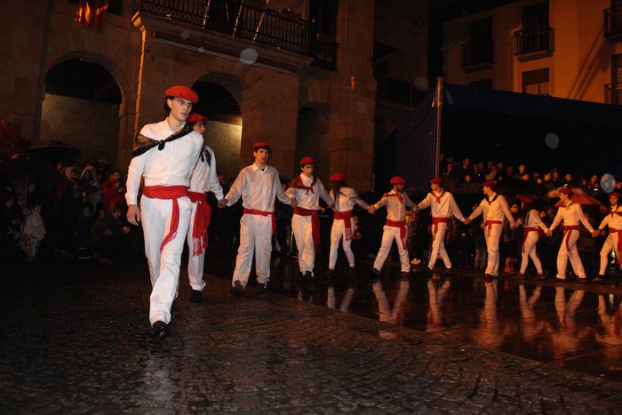 Euripean, baina bikain egin dituzte dantzak aurtengo kintoek - 46