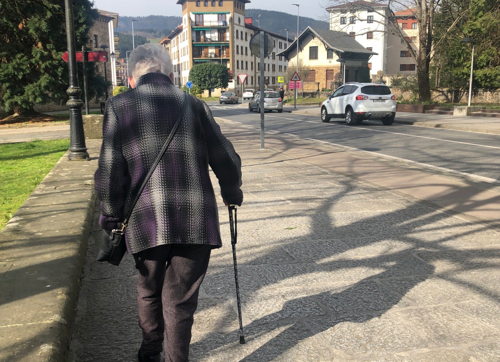 Nagusien Gunea sortzeko aurre-diagnostikoa egiten dihardu Oñatiko Udalak
