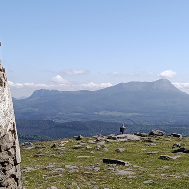 Kantsatzeke mendi taldeak Gorbea aldera egingo du ekaineko irteera