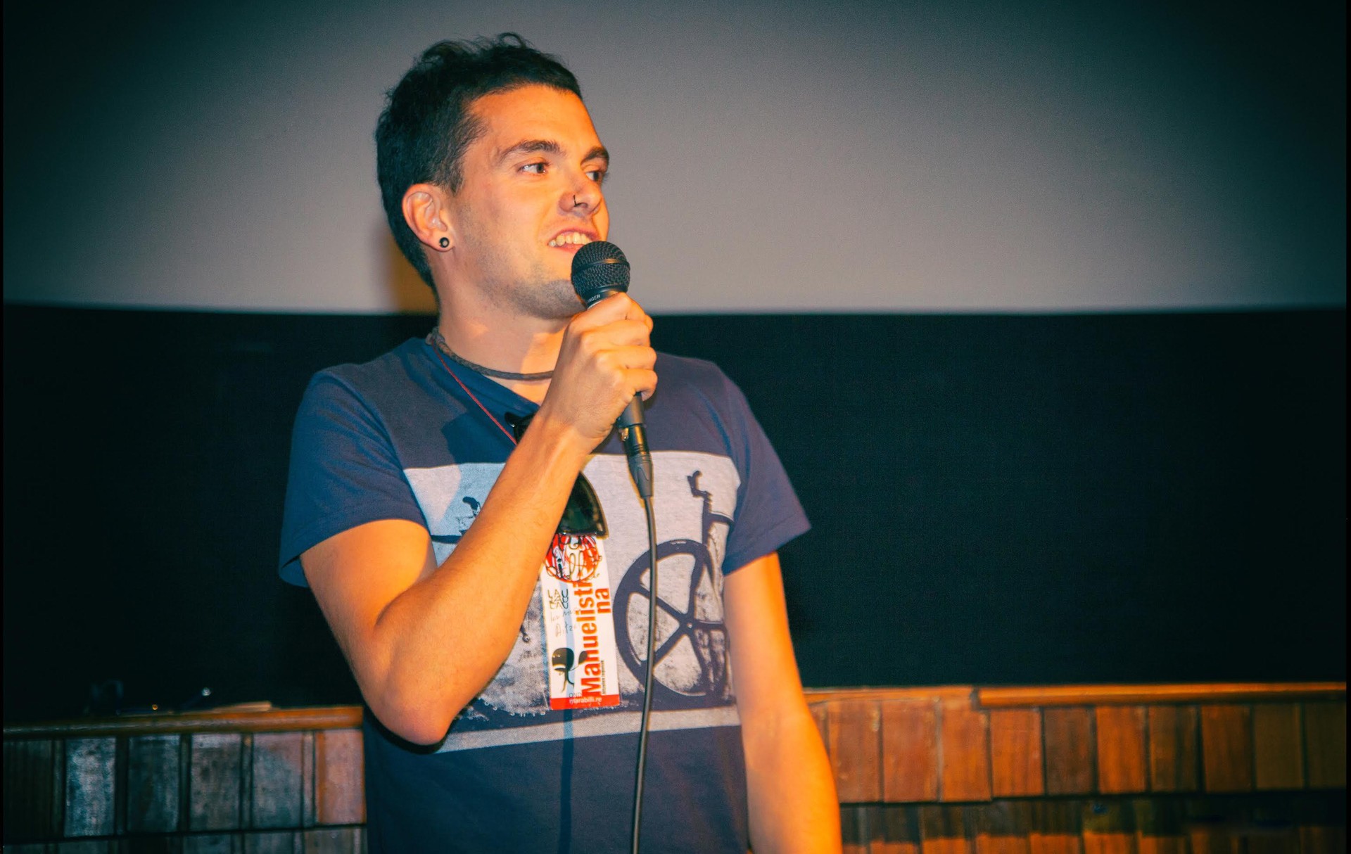Davide Cabaleiro: "Topikoak apurtzeko dokumentala da"