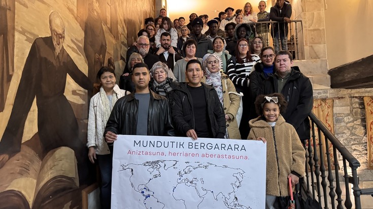 Bergaran erroldatu berriei ongietorria, argazkitan