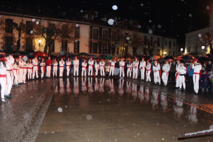 Euripean, baina bikain egin dituzte dantzak aurtengo kintoek - 43