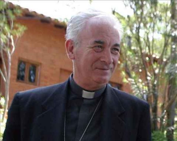 Antonio Arregi Yarza oñatiar artzapezpikua gaur hilobiratuko dute Ekuadorren