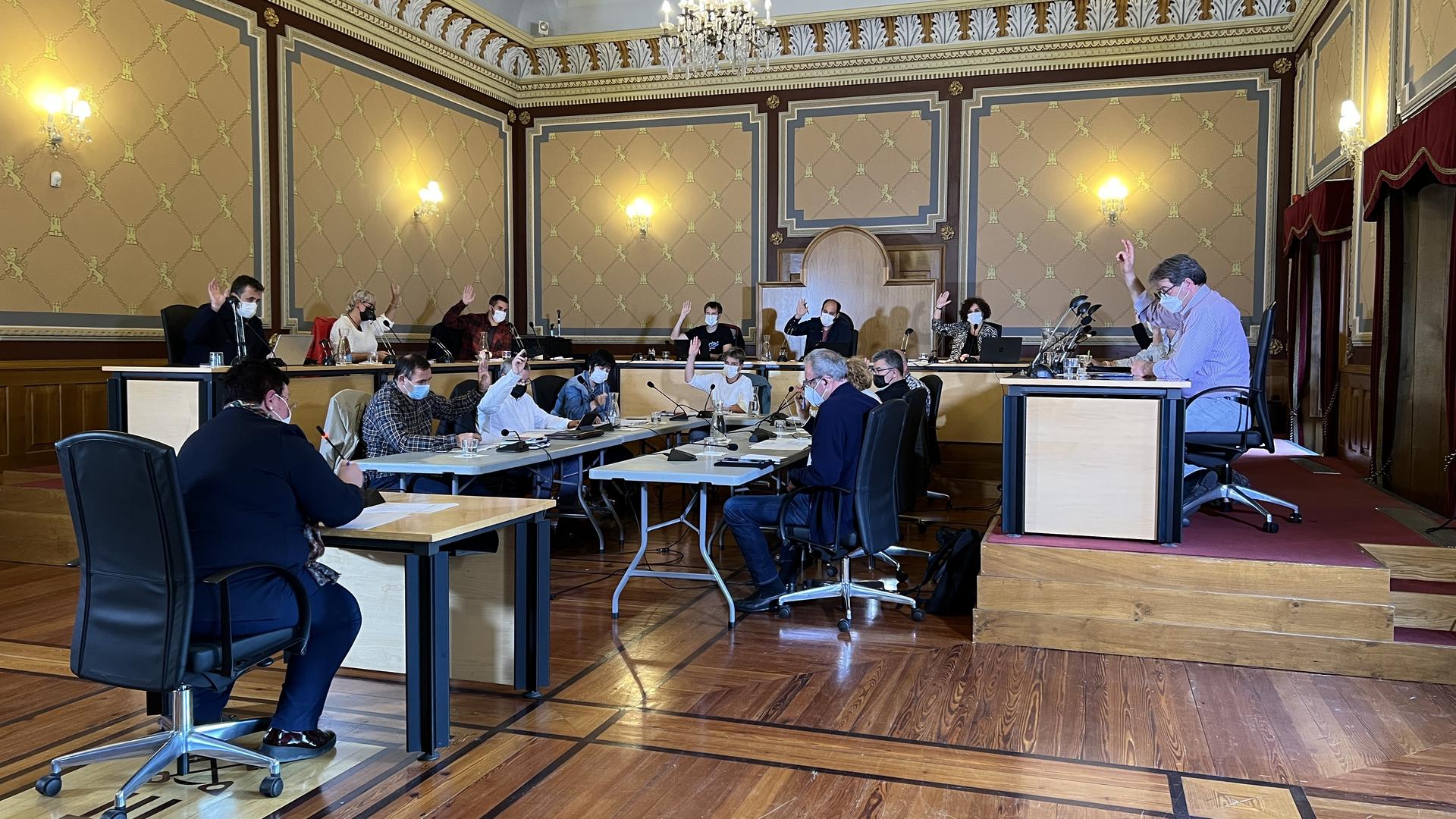 Eraikin publikoetatik amiantoa kentzeko plana martxan jartzeko eskatu dio PSE-EEk Bergarako Udal Gobernuari