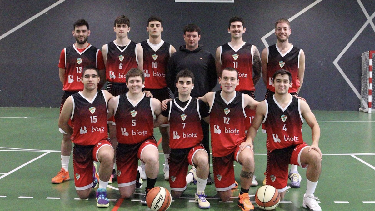 Sailkapeneko laugarren postua begiz jota hasiko du igoera fasea Biotz Aloña Mendik