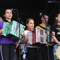 Trikiti eskolaren kalejira
