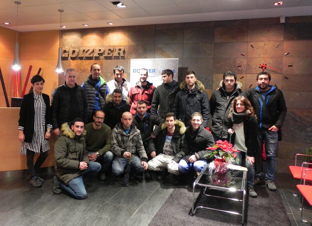 MGEP-eko Fabrikazio mekanikoko produkzioa programatzeko ikasleen Goizper-era bisita