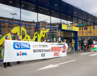Supermerkatuetatik Israelgo produktuak erretiratzeko BDZren presio-kanpainak fruituak eman ditu