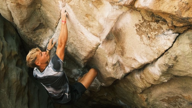 Mikel Linazisoro: "Ez bazara zoriontsu, zentzua galtzen du; dena ez da kirol errendimendua"