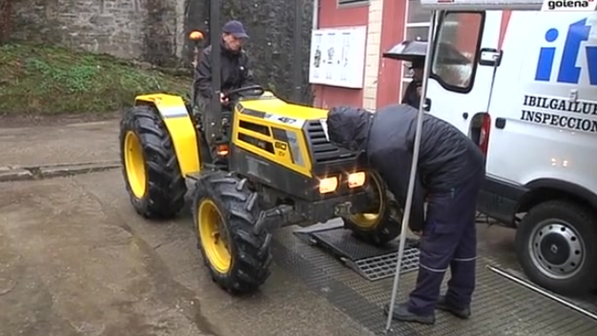 Nekazaritzako ibilgailuen azterketa teknikoak, hilaren 28an eta 31n