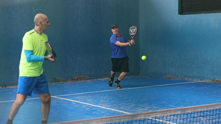 Santamasetako padel eta tenis txapelketetan izena emateko aukera dago