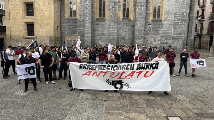 Errepresioaren aurkako aldarria hartu du Arrasatek