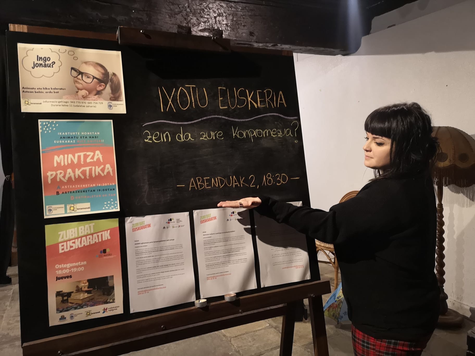 Konpromisoak hartu eta euskara erabiltzeko deia