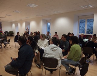 Euskararen eta kulturartekotasunaren artean zubiak eraikiz