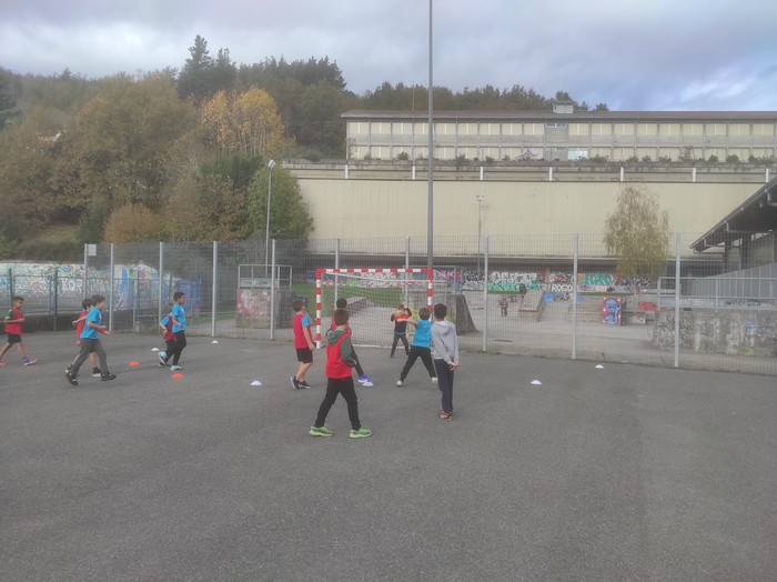 Ekintzez beteta dator asteburua!