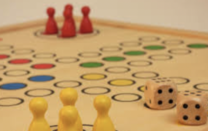 Mahai jolasak Lagun Lekun