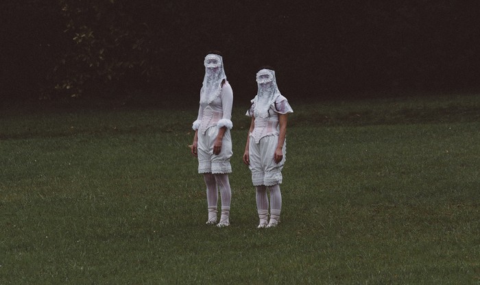 Baserrietan kontatu gabeko istorioen ikuskizuna, bihar