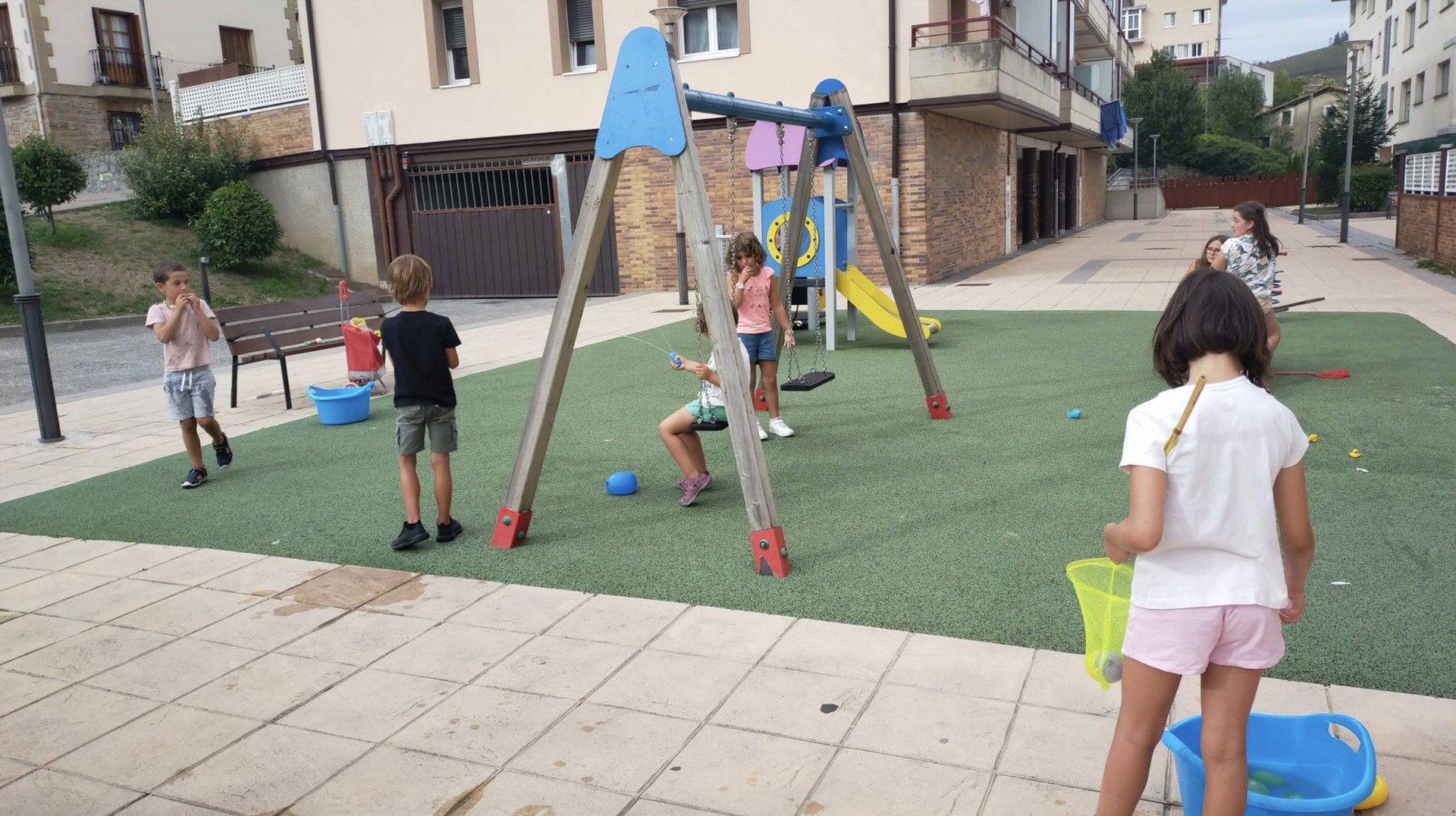Zazpi erabiltzailerekin hasi dute ikasturtean ludotekan