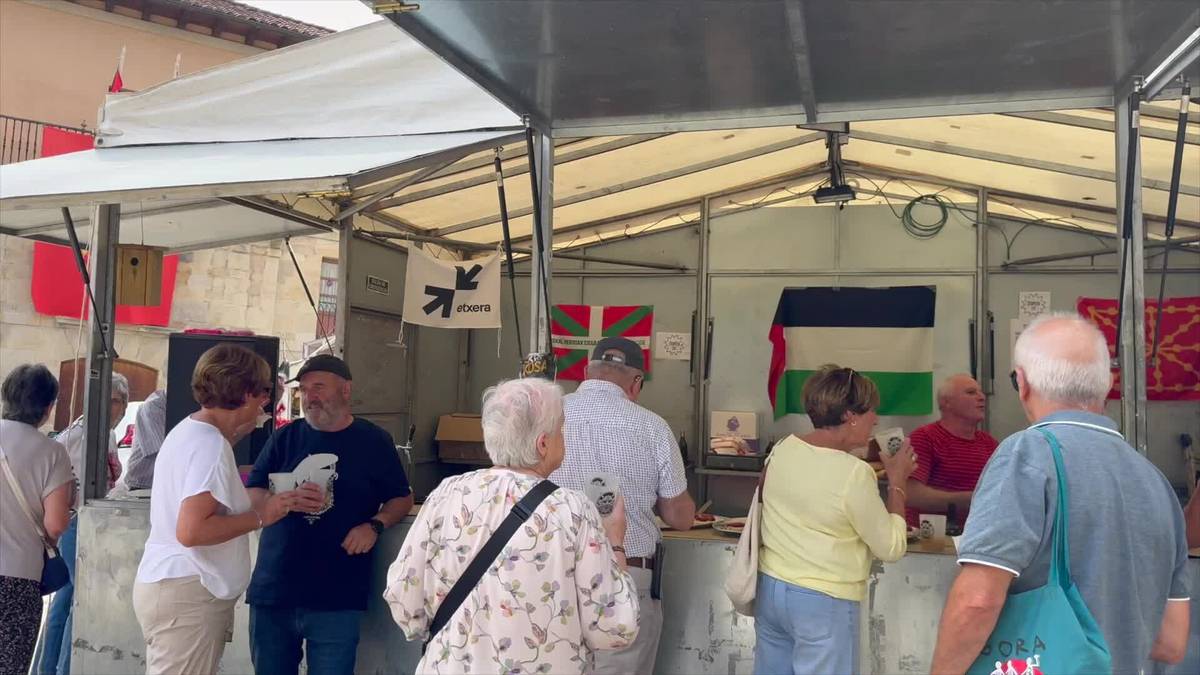 Otxandiotik Gatzagara, tradizioz egiten den ibilaldia