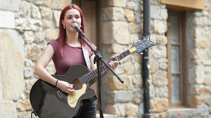 Maria Vaquerizok domeka eguerdia goxatu du Eskoriatzan